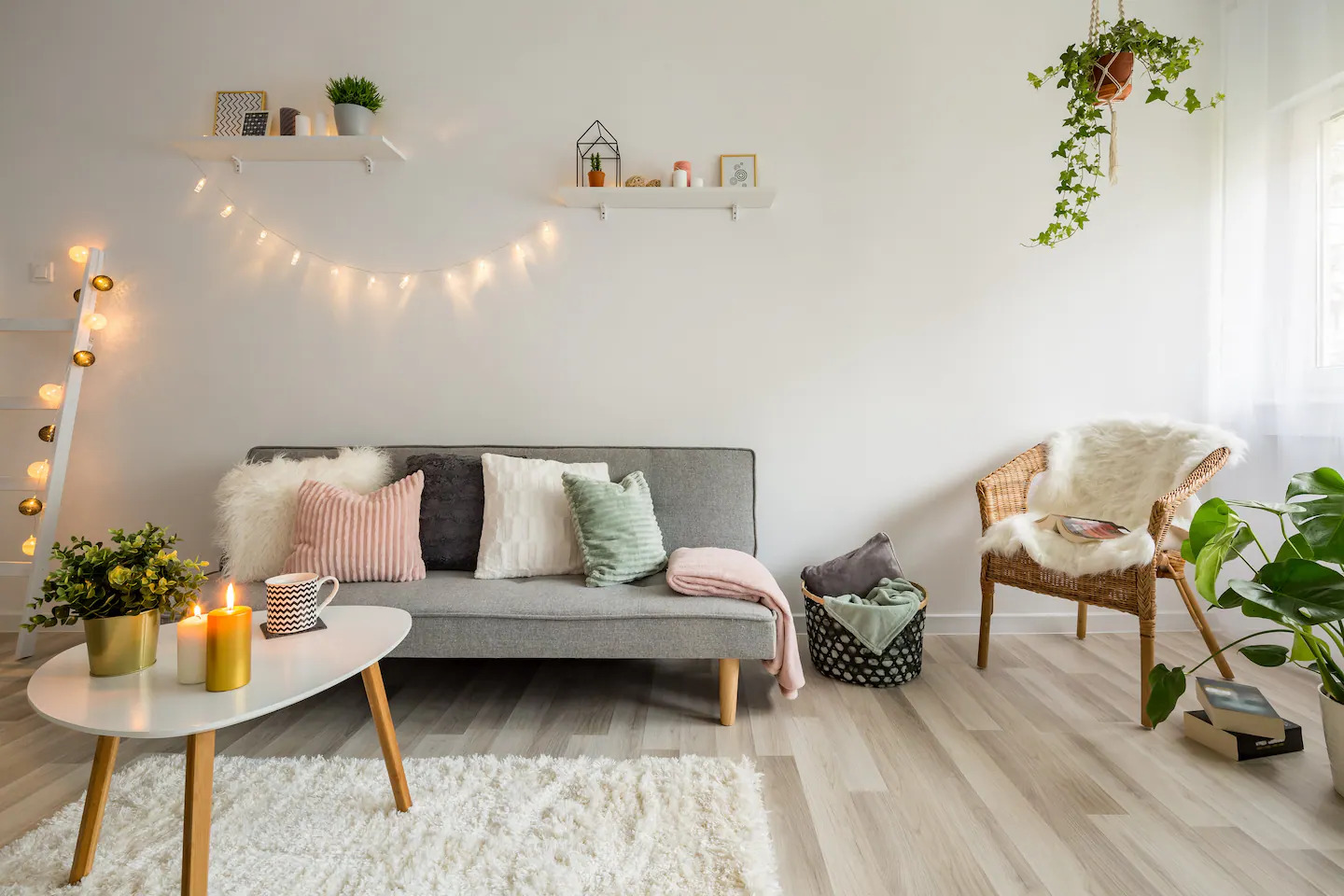 Where To Put Fairy Lights In Living Room