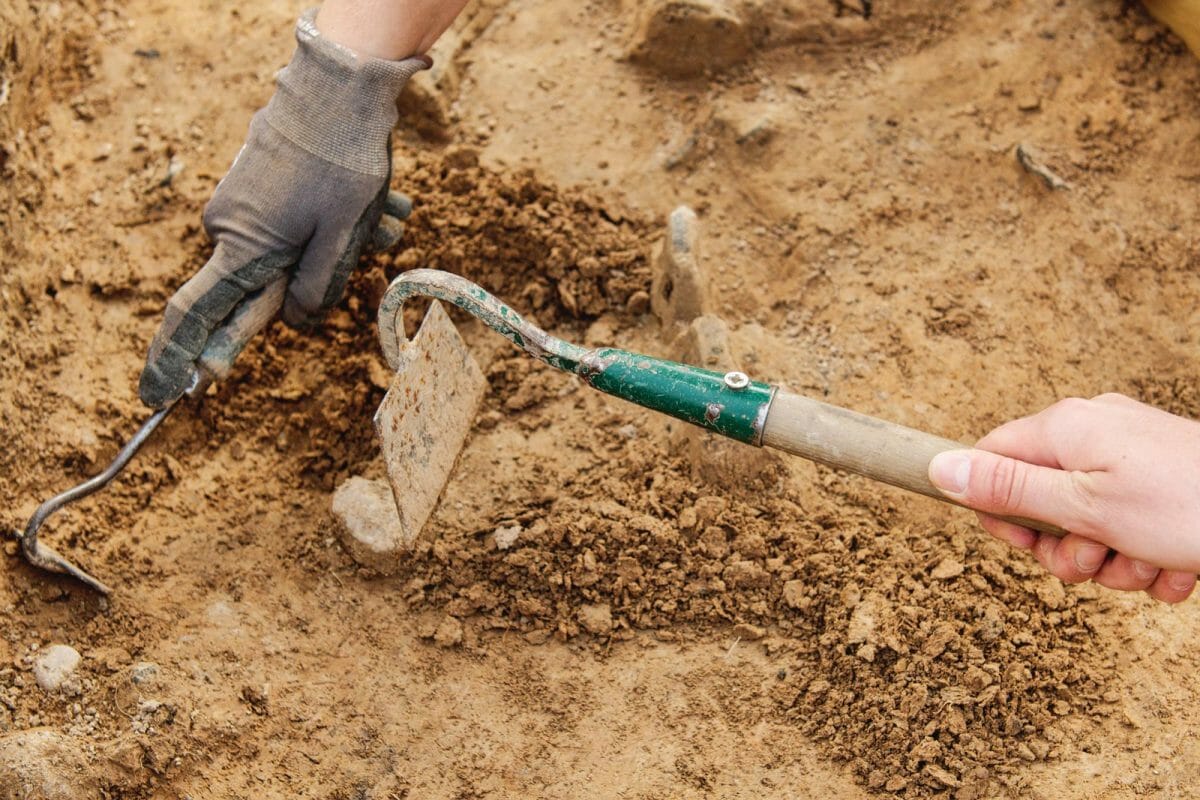 Why Do Modern Archaeologists Use Hand Tools And Technology