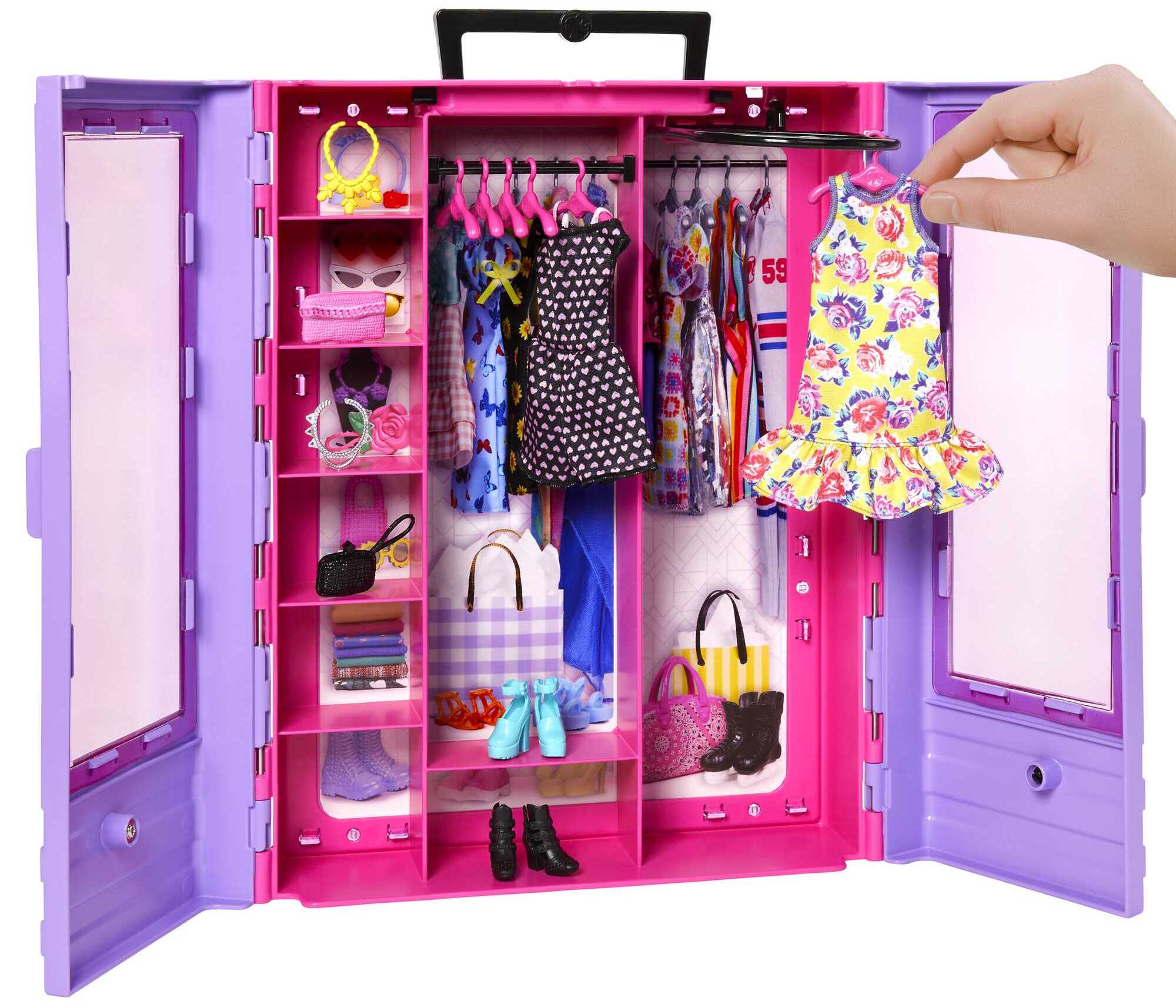 10 Amazing Barbie Closet Wardrobe With Clothes for 2024