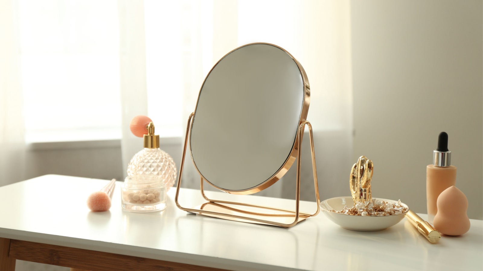10 Amazing Makeup Mirrors for 2024
