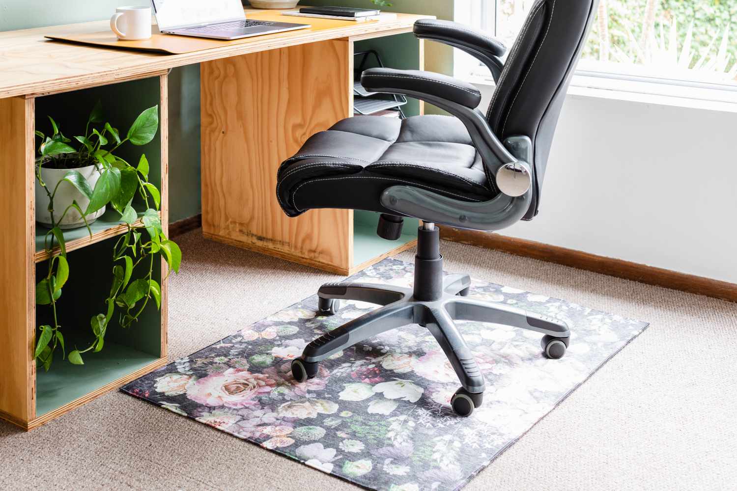 11 Best Chair Mats For Hardwood Floors In 2023, Expert-Approved