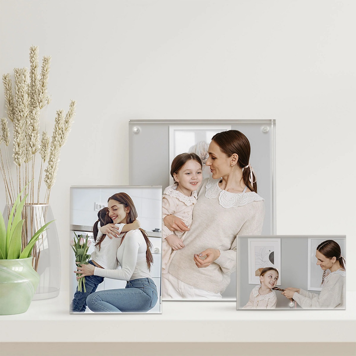 11 Superior Acrylic Picture Frames for 2023
