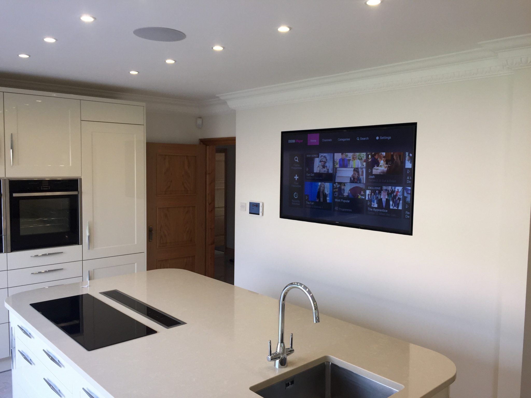12 Amazing Kitchen Television For 2023
