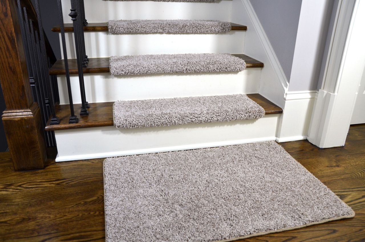 12 Best Carpet Stair Treads for 2023