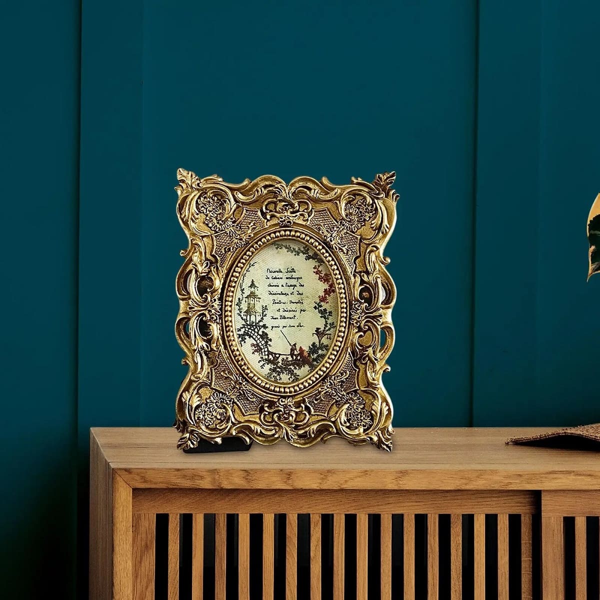 12 Best Ornate Picture Frames for 2023