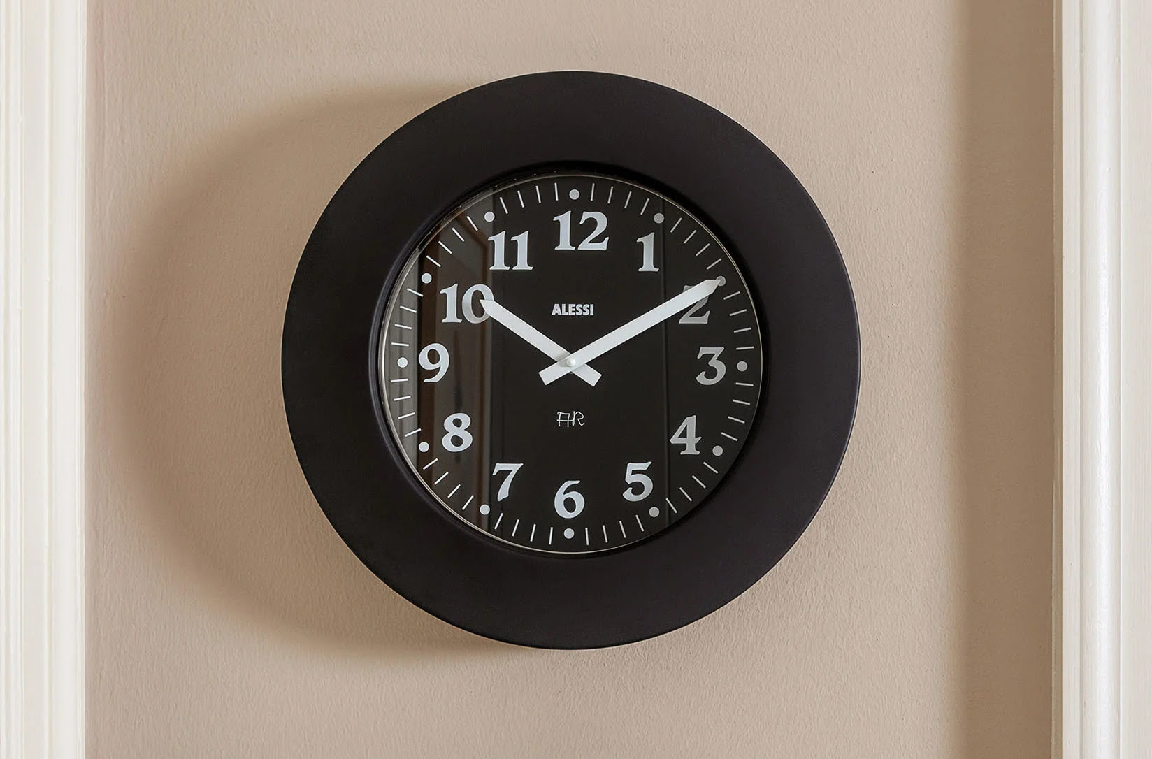 13 Amazing Black Wall Clock for 2024