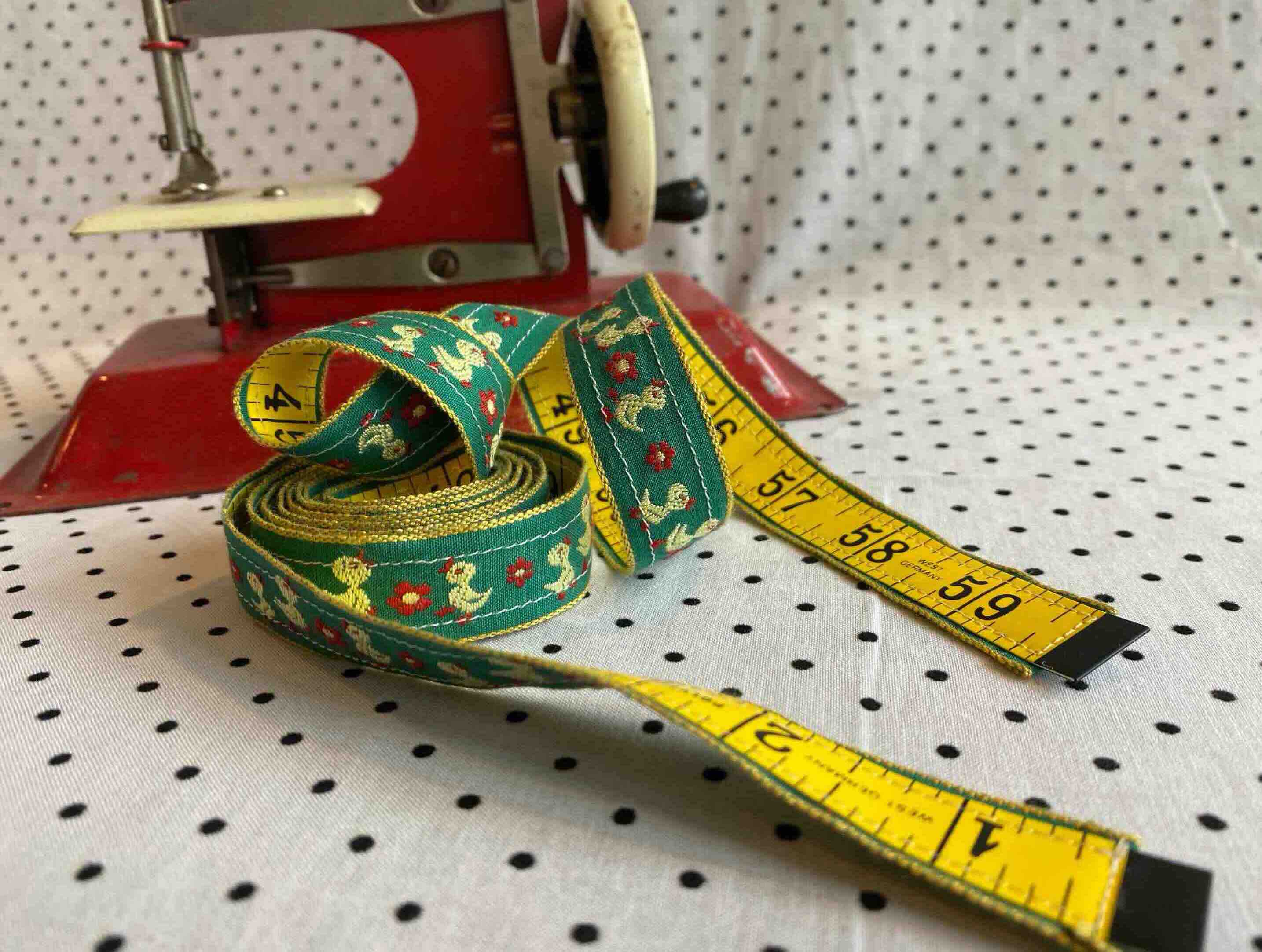 13 Best Sewing Measuring Tape For 2024