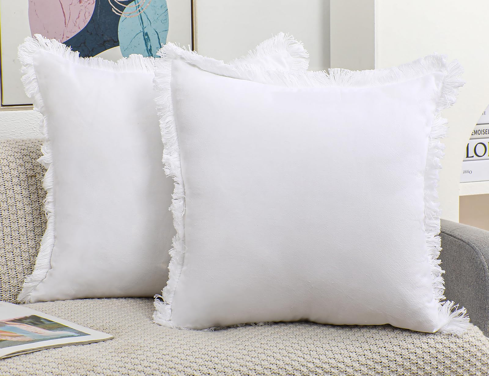 13 Superior White Throw Pillows for 2024
