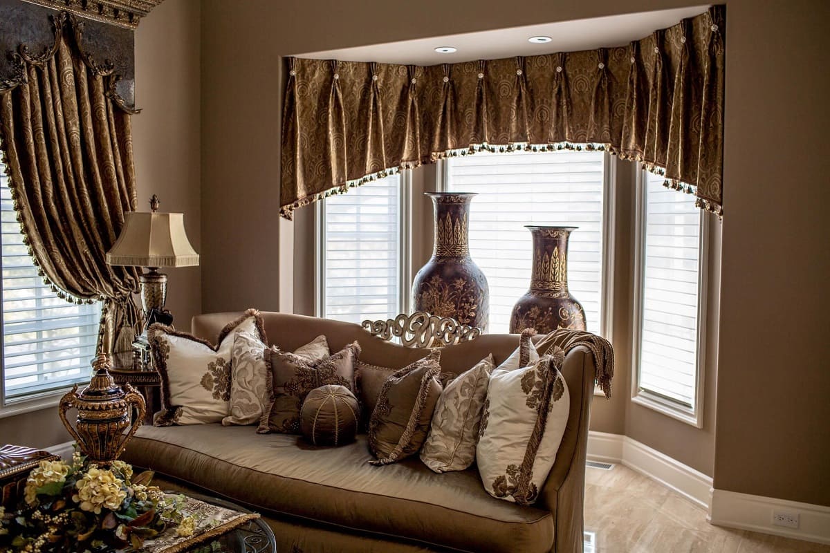 13 Unbelievable Window Valances For Living Room for 2024