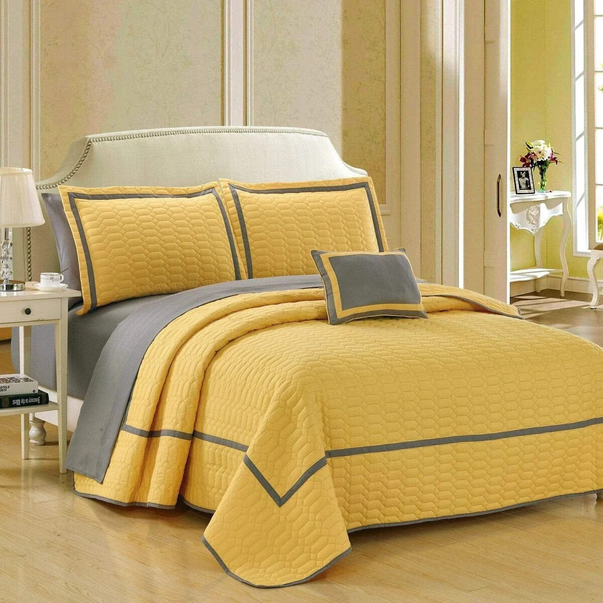 14 Amazing King Size Quilt Sets for 2024