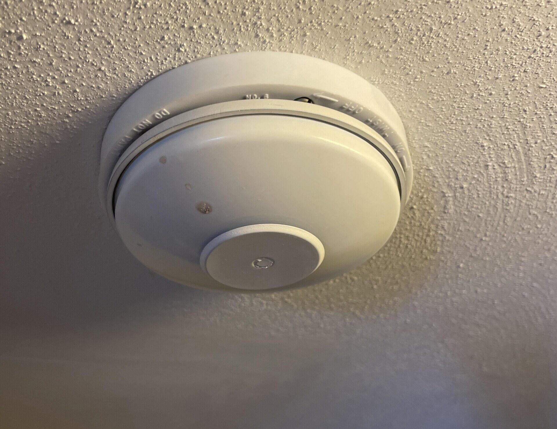 15 Best Z-Wave Smoke Detector for 2024