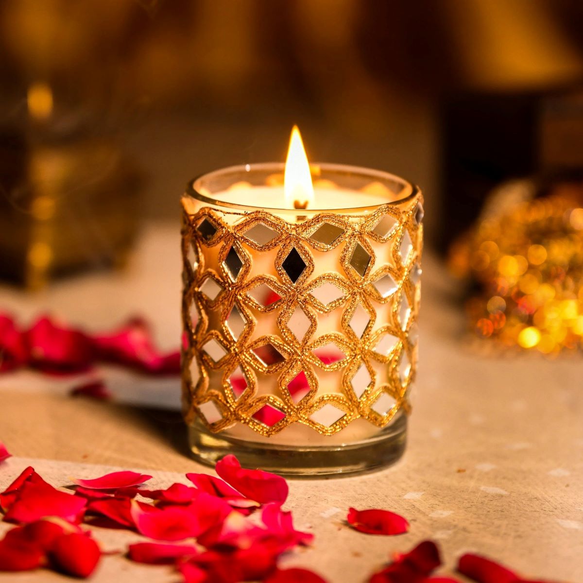 8 Superior Decorative Candles for 2024