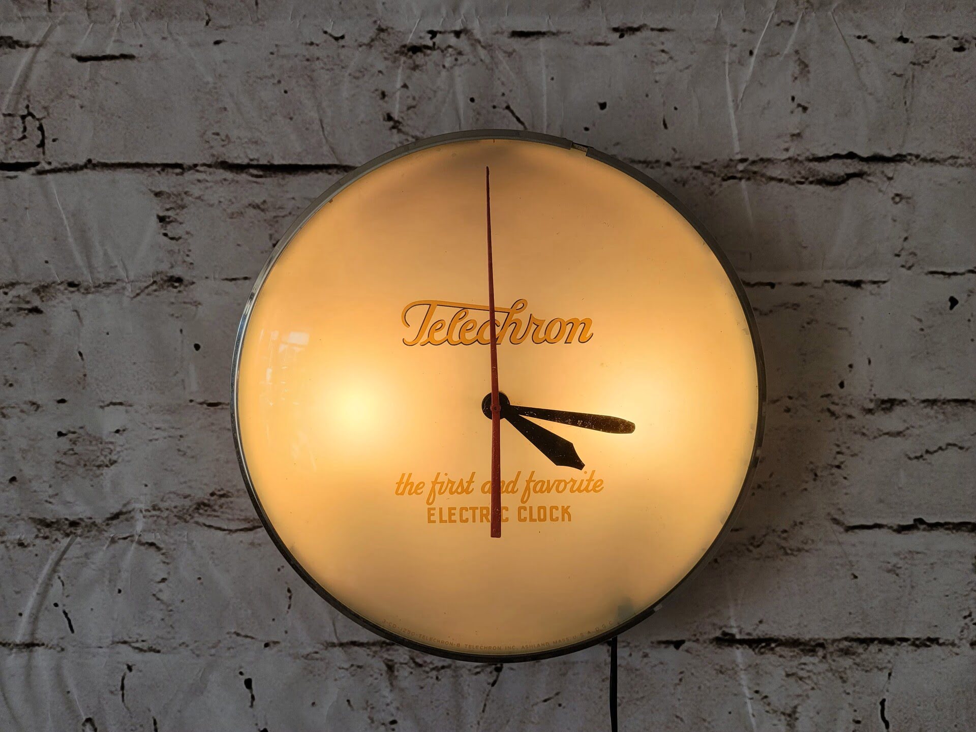 8 Superior Lighted Wall Clock for 2024