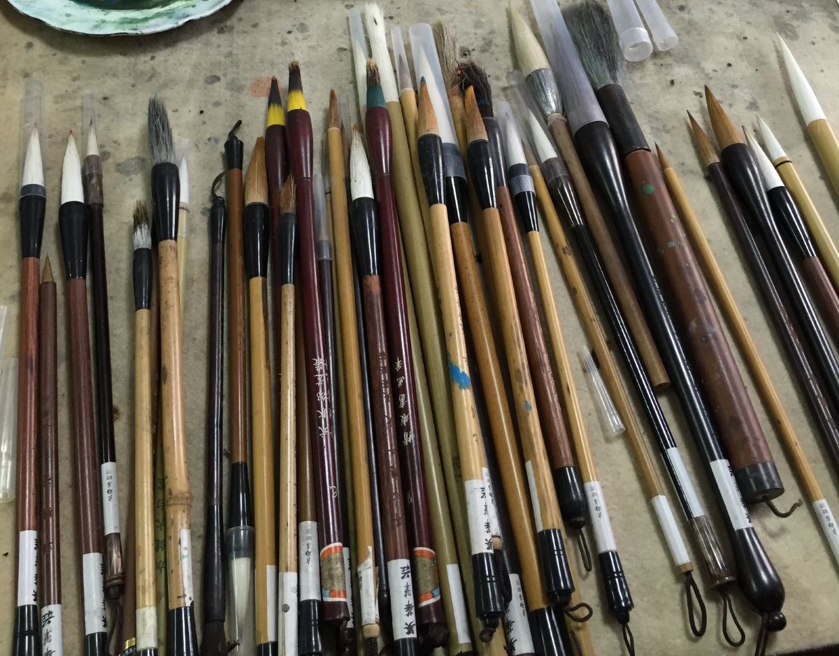 9 Best Chinese Paint Brushes For 2023