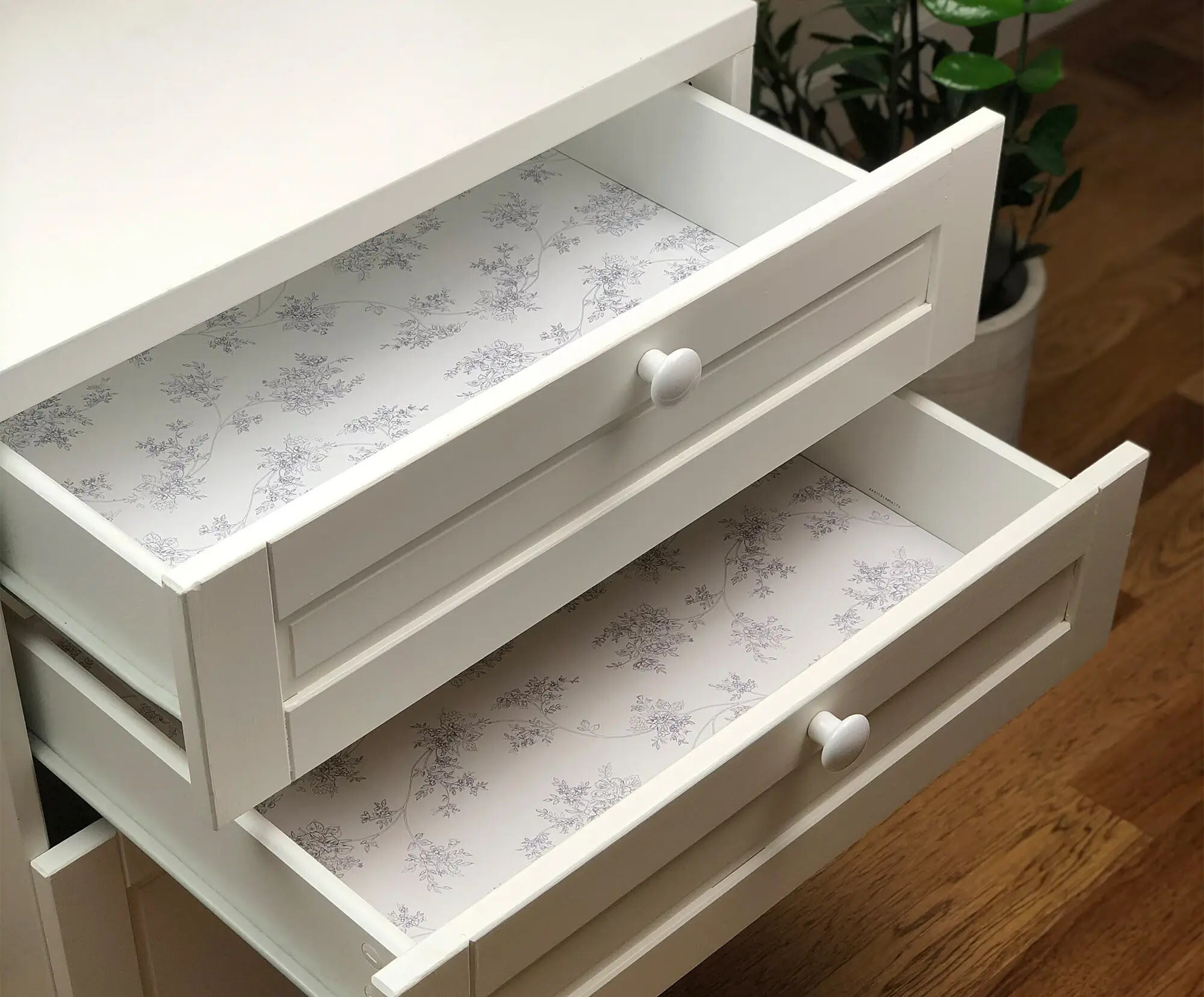 Best Kitchen Drawer Liners (Review) in 2023 - Old House Journal