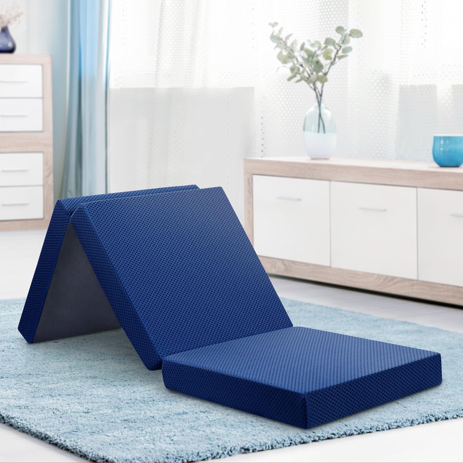 https://storables.com/wp-content/uploads/2023/10/9-best-foldable-mattress-for-2023-1697423646.jpg
