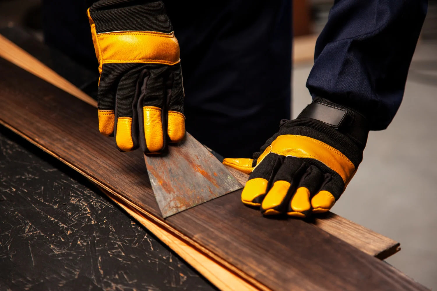 9 Incredible Construction Gloves For 2024