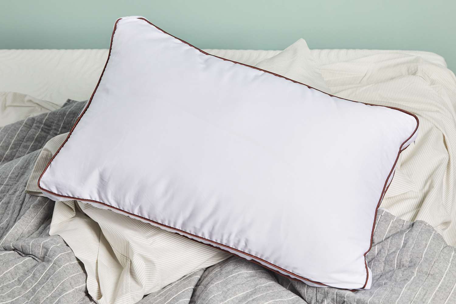 9 Superior King Size Pillows for 2024