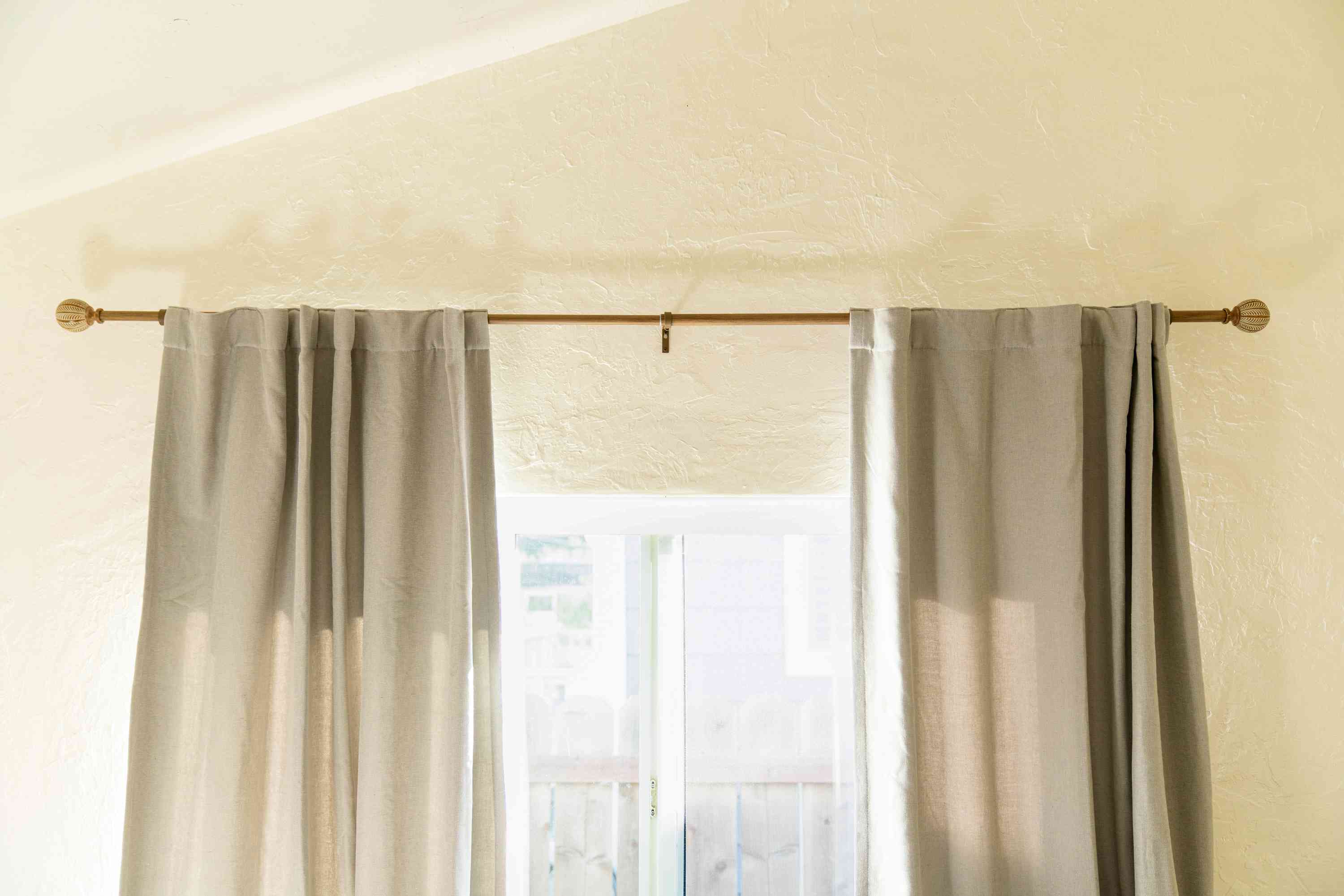 How High To Hang Curtains 10-Foot Ceiling