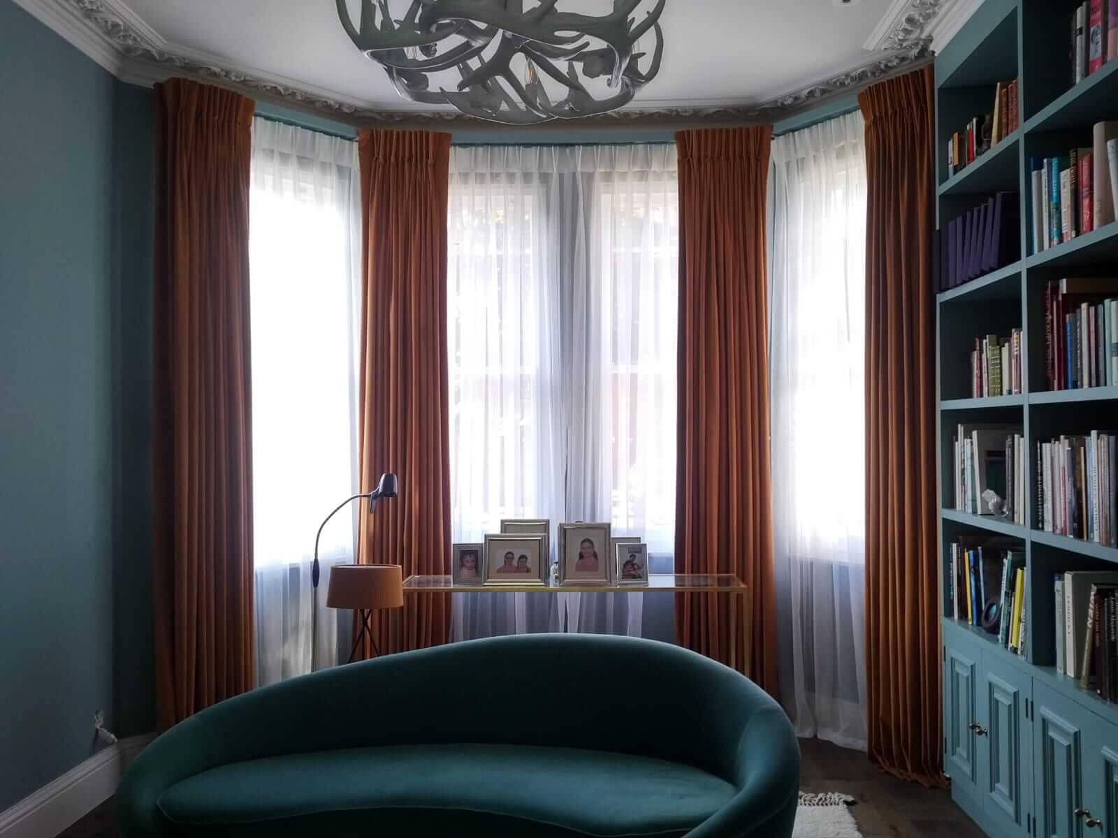 How Many Curtains Per Window