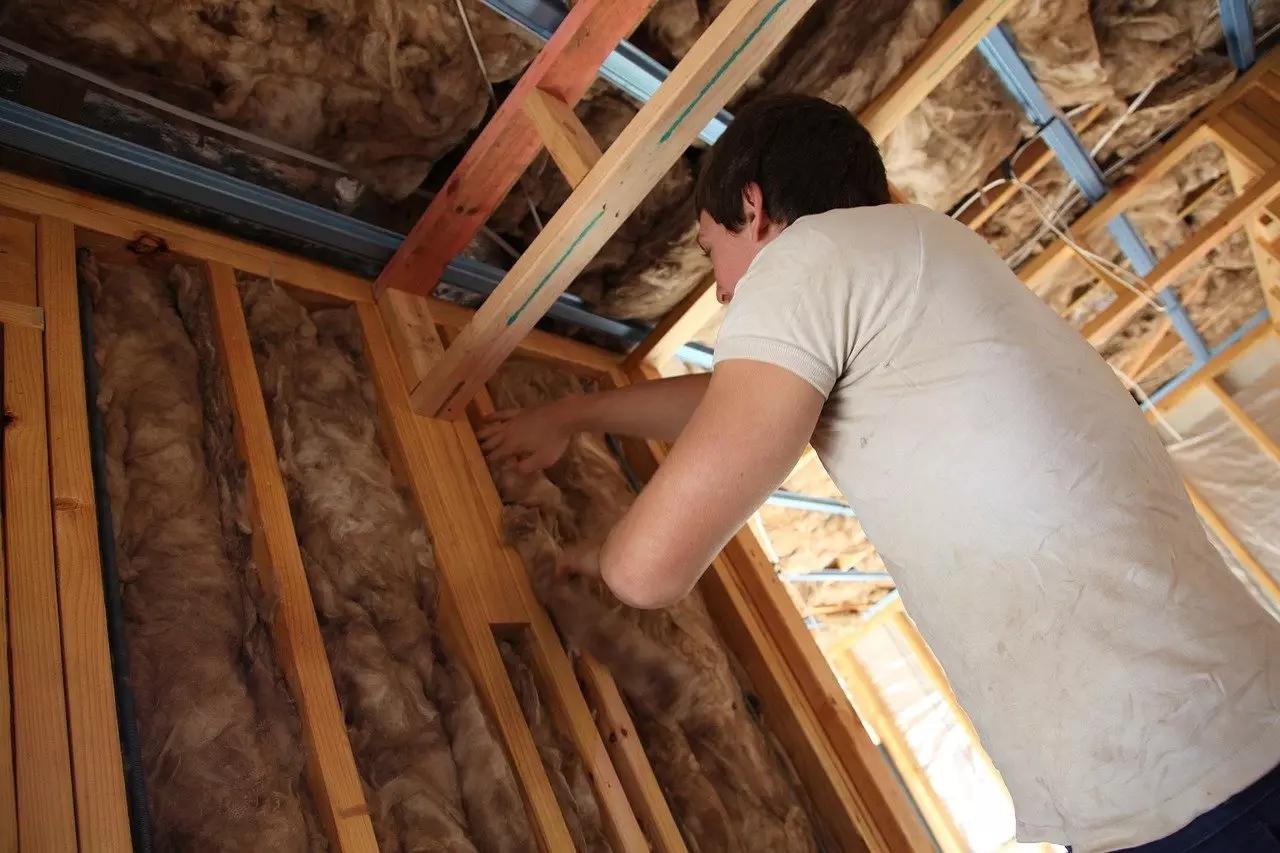 How Many Inches Of Insulation Should Be In An Attic