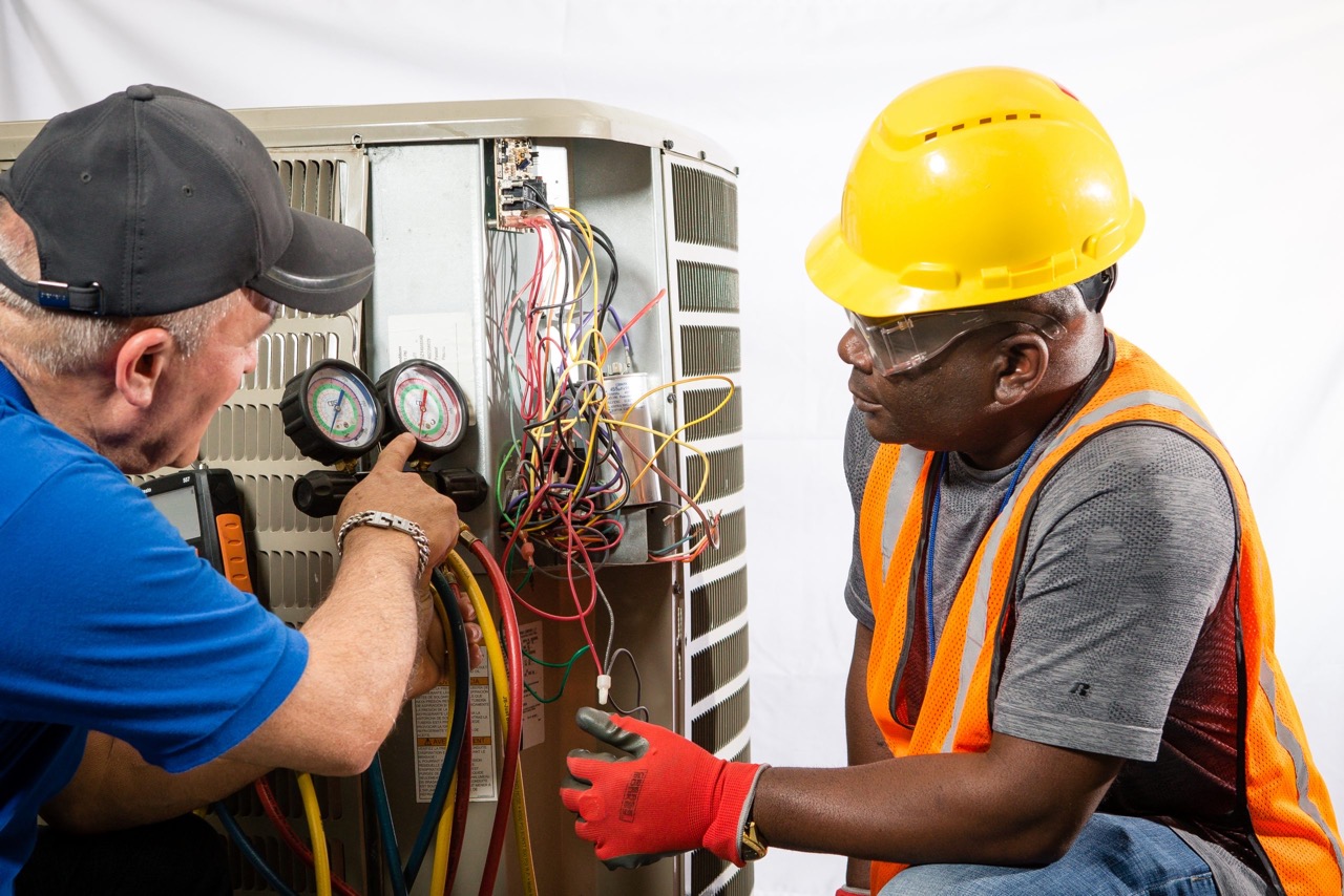 How Much Do Commercial HVAC Technicians Make