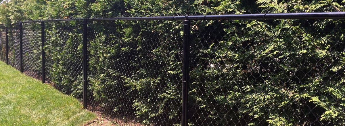 How Much Does A Black Chain Link Fence Cost