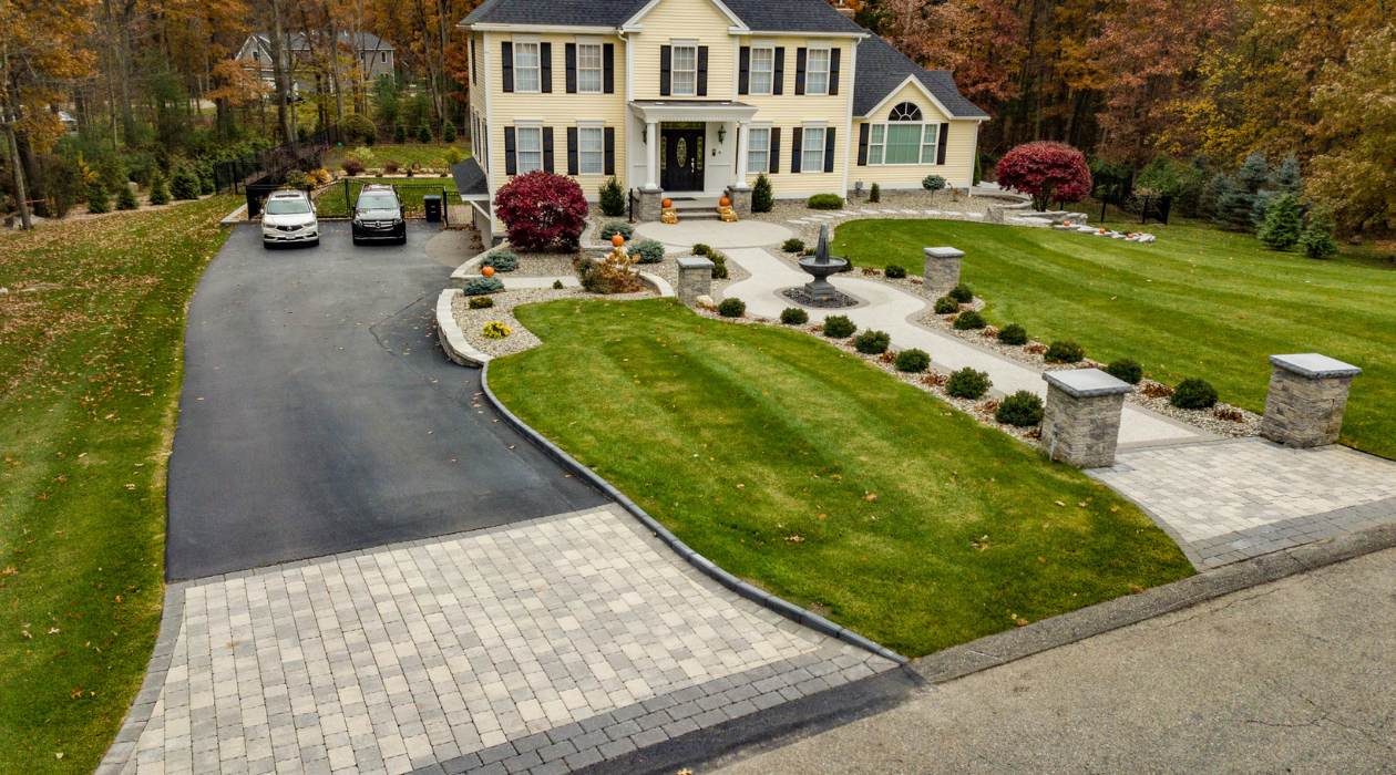 How Much Does It Cost To Pave A Driveway