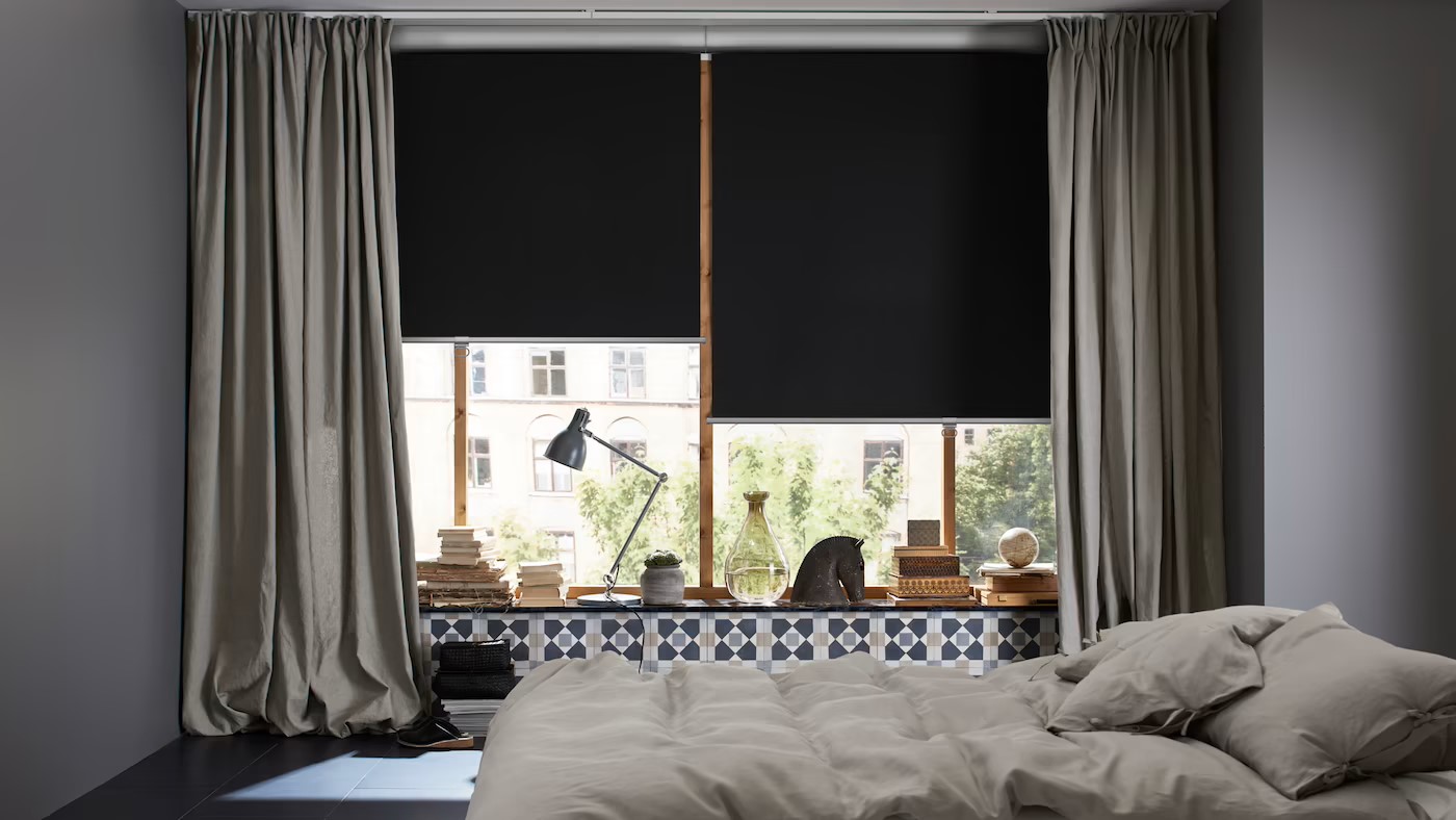 How To Blackout Window Without Curtains