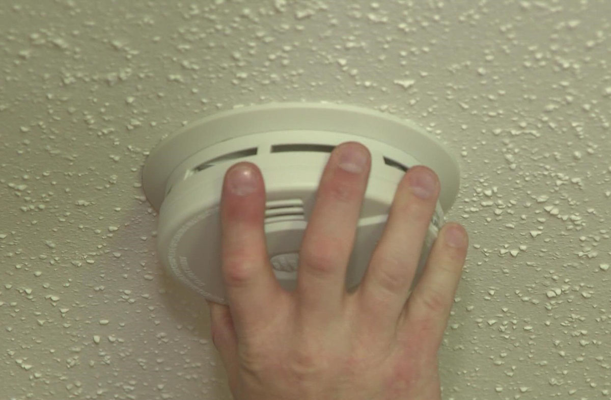 How To Block A Smoke Detector