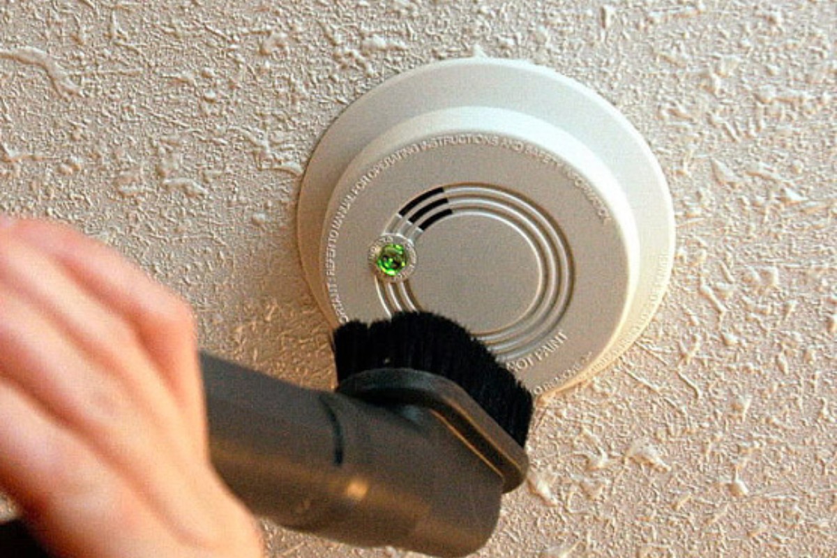 How To Clean A Hard Wired Smoke Detector
