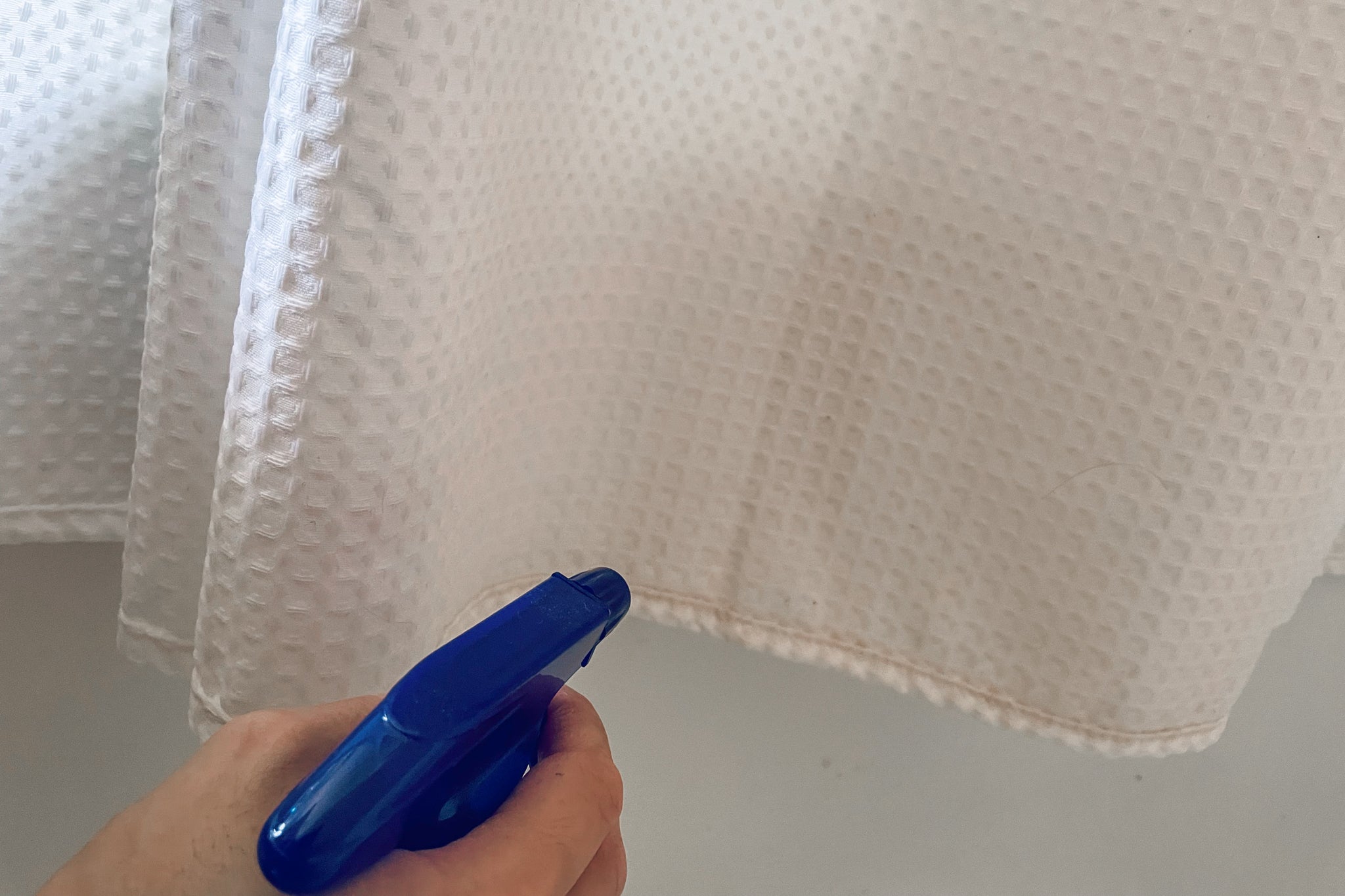 How To Clean Mold Off Curtains