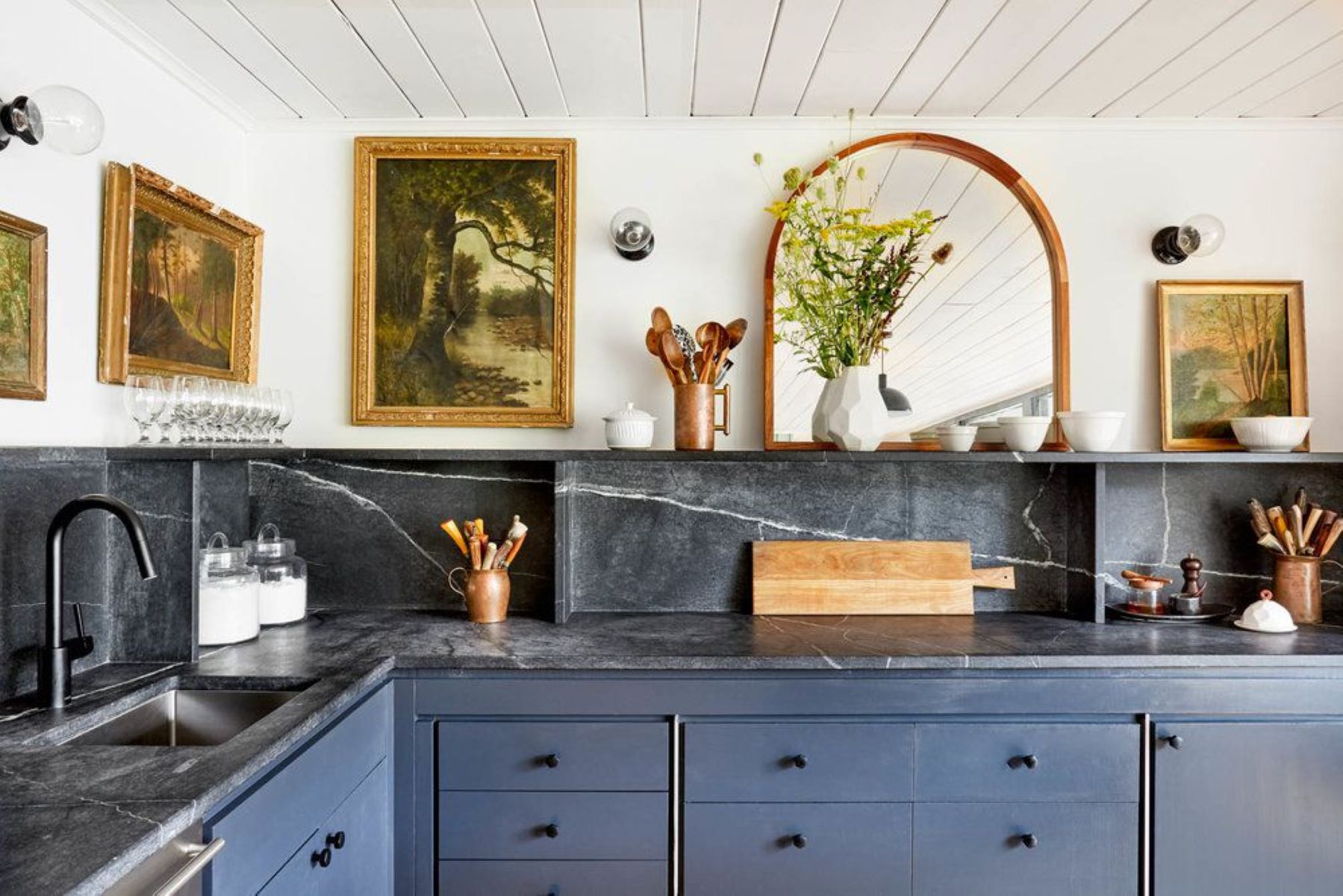 How To Decorate Your Kitchen Countertops