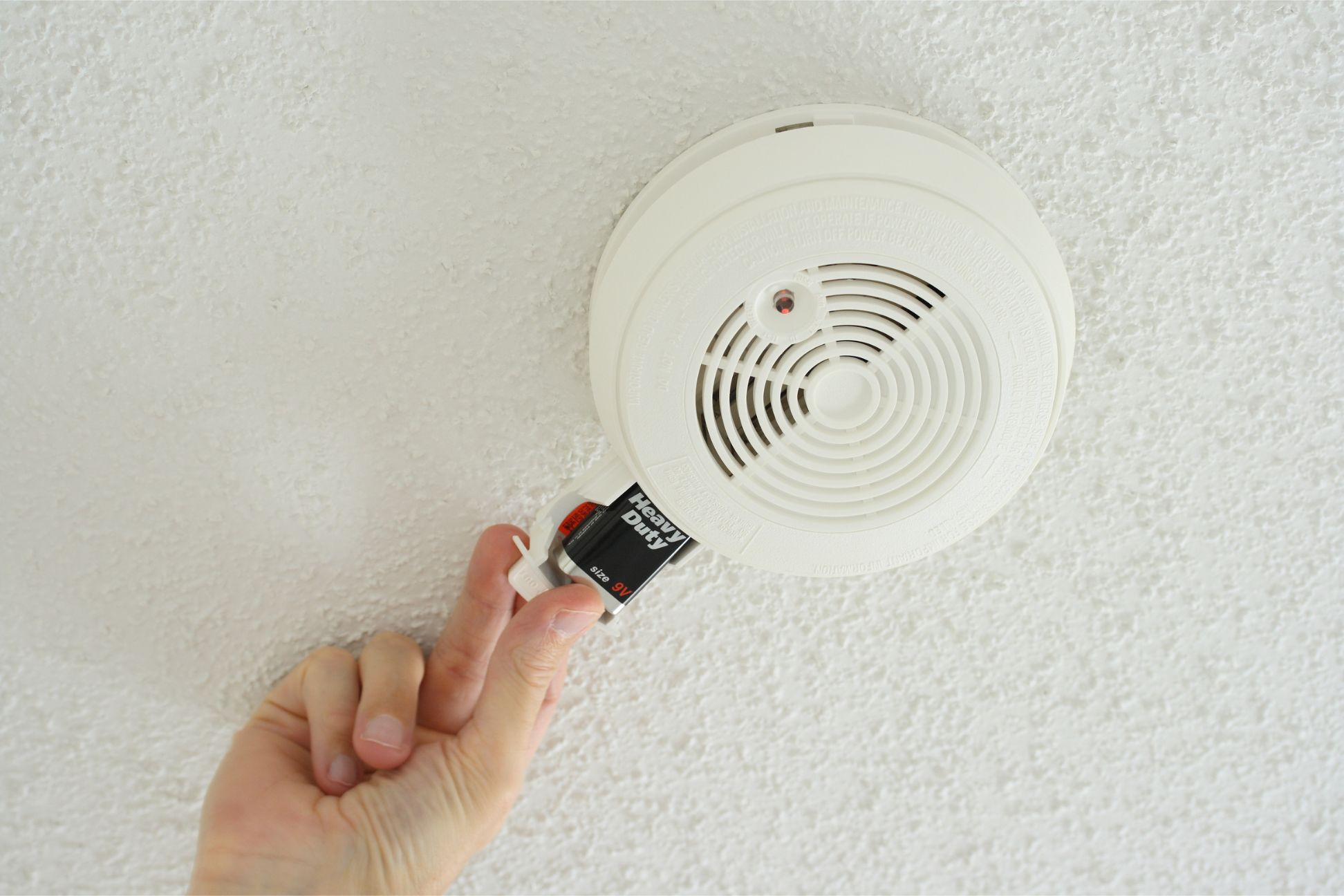 How To Determine If A Smoke Detector Needs A New Battery