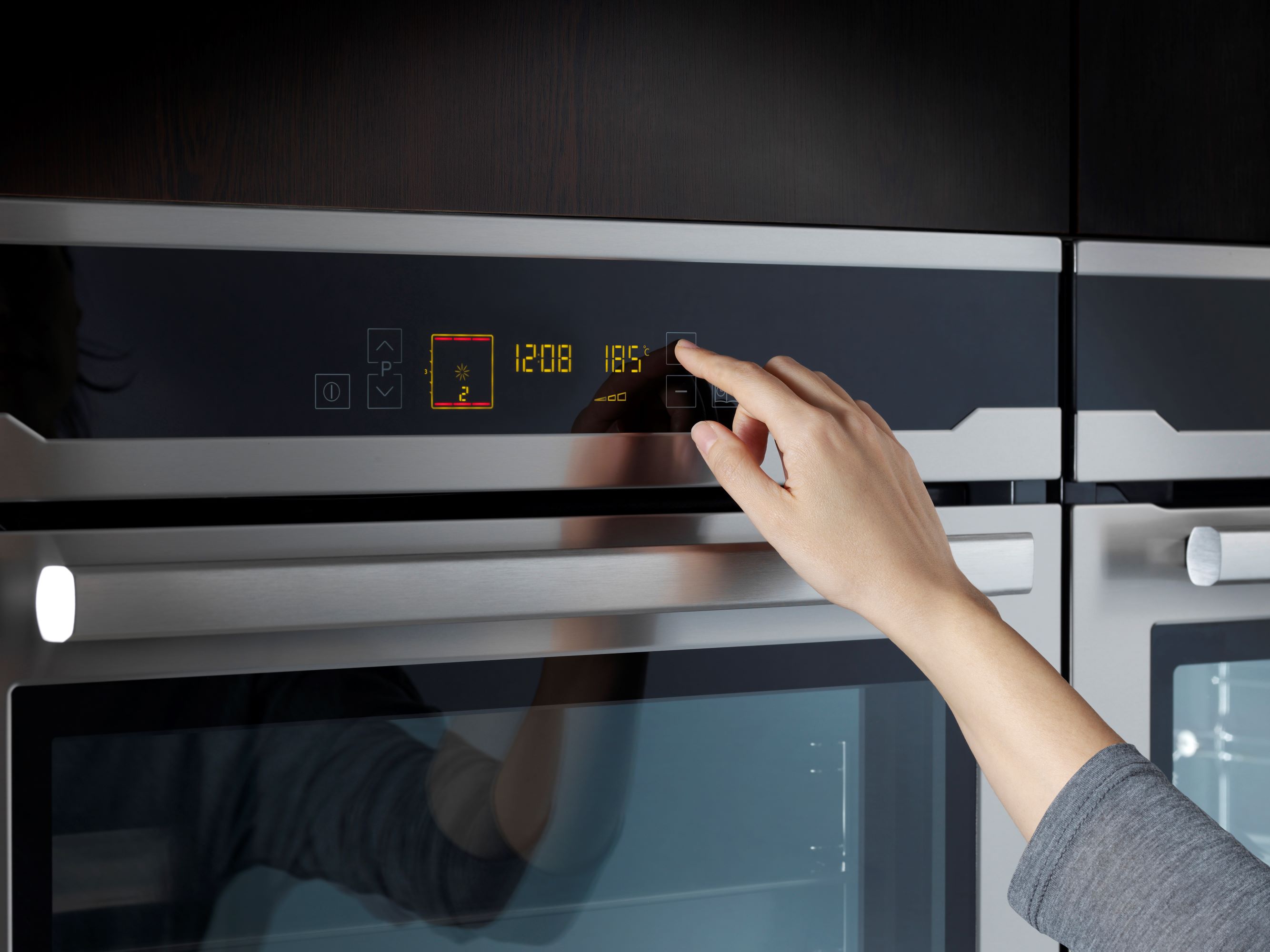 How To Fix The Error Code E7 For Whirlpool Oven & Range