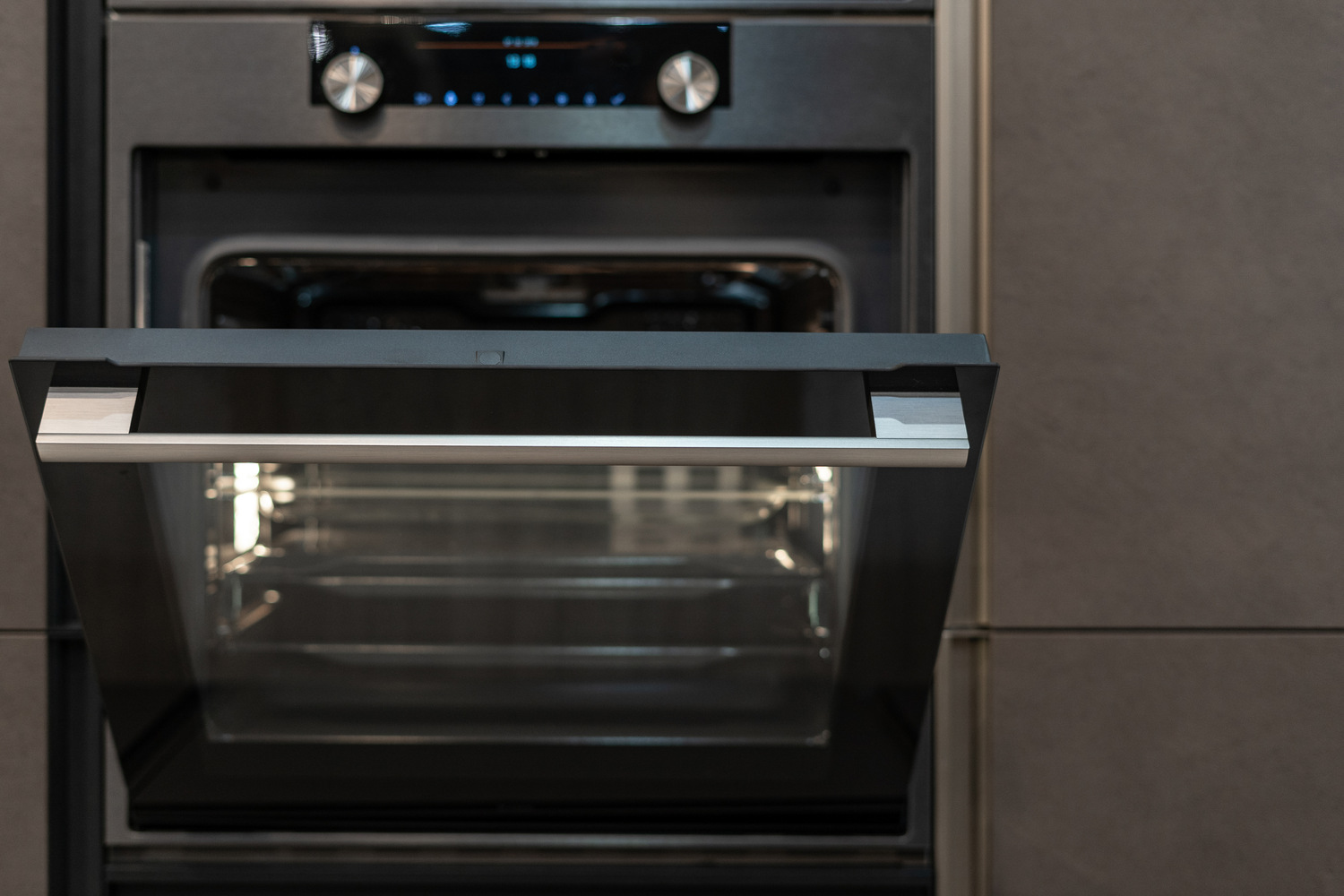 How To Fix The Error Code F4 For Maytag Oven