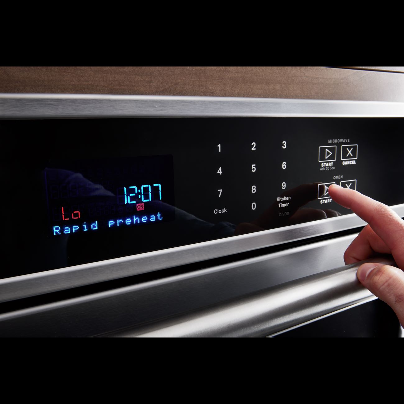 How To Fix The Error Code F8-E4 For Maytag Oven