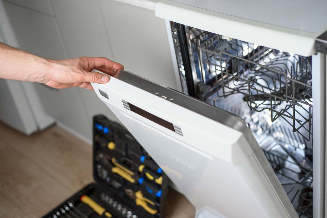 How To Fix The Error Code LE For GE Dishwasher