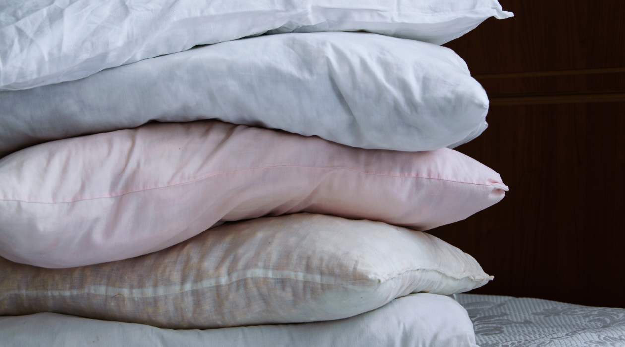 How To Get Blood Stains Out Of Pillows