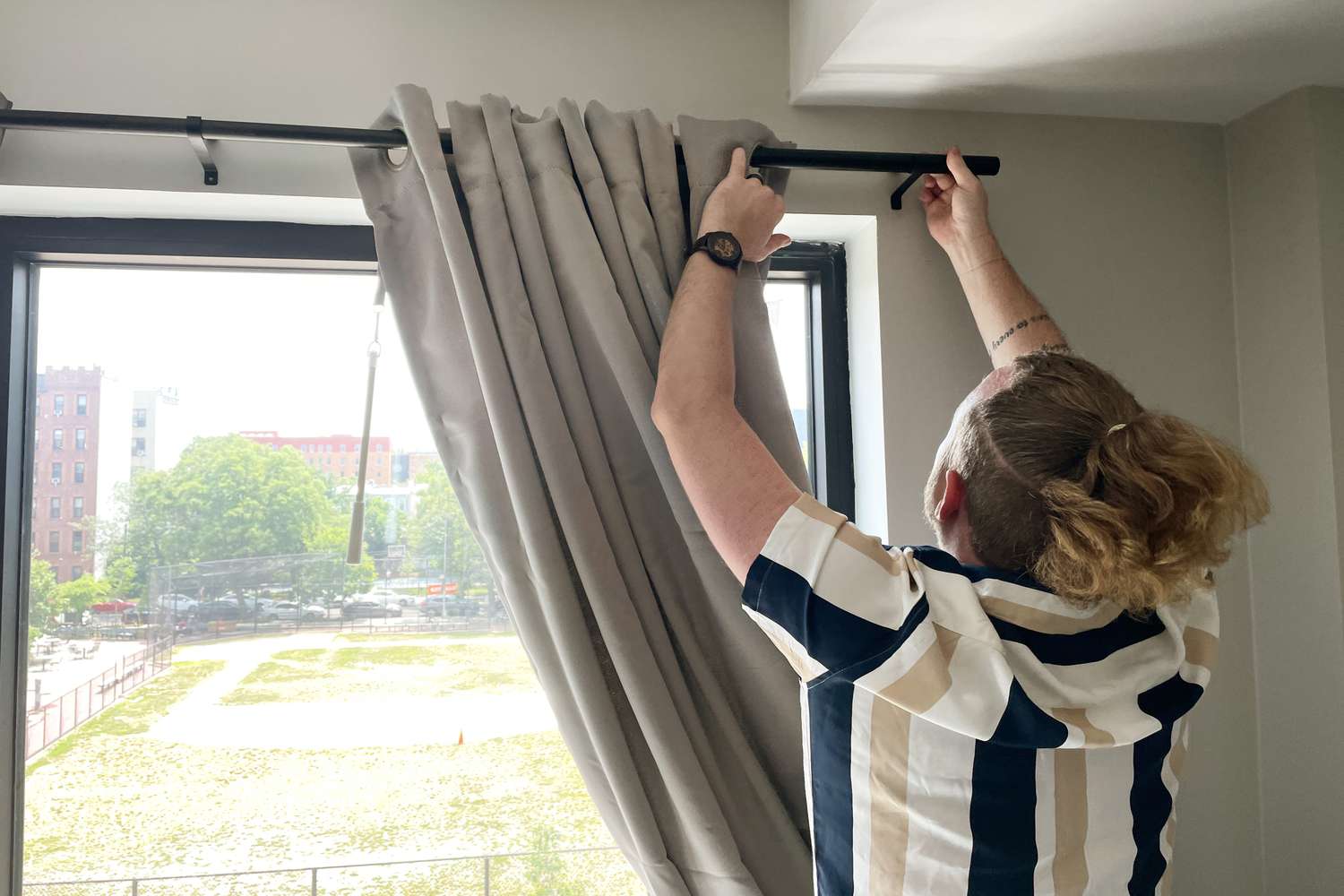 How To Hang Blackout Curtains