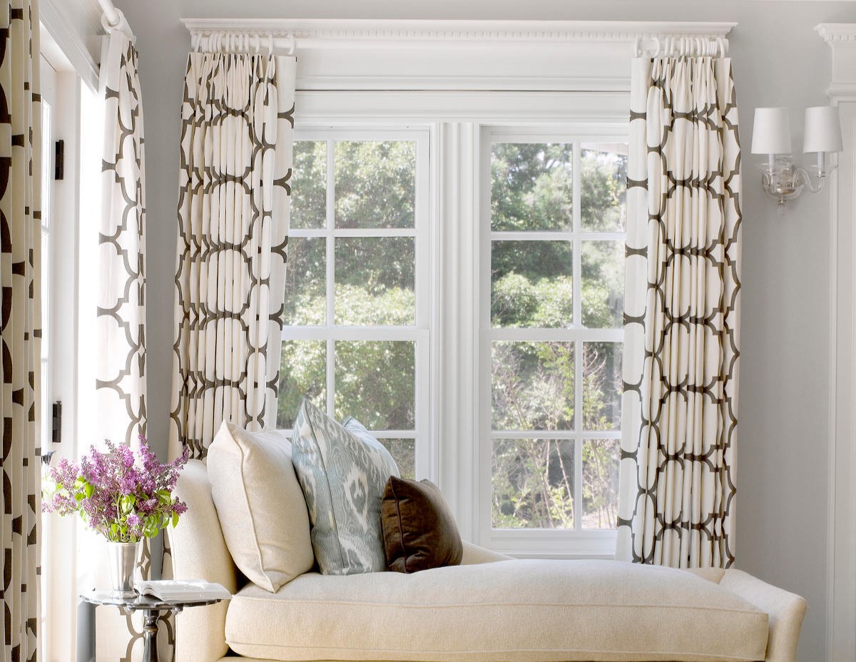 How To Hang Curtains On Windows With Crown Molding