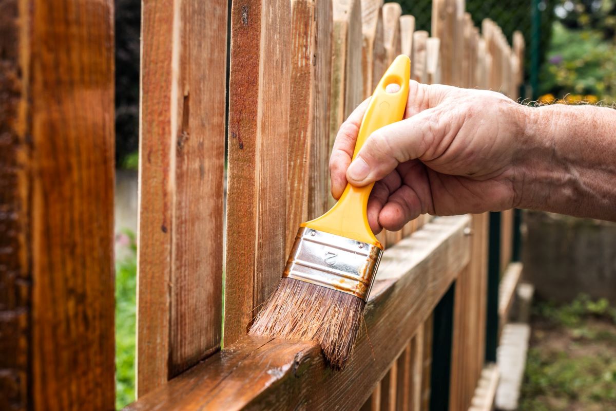 How To Maintain A Wood Fence