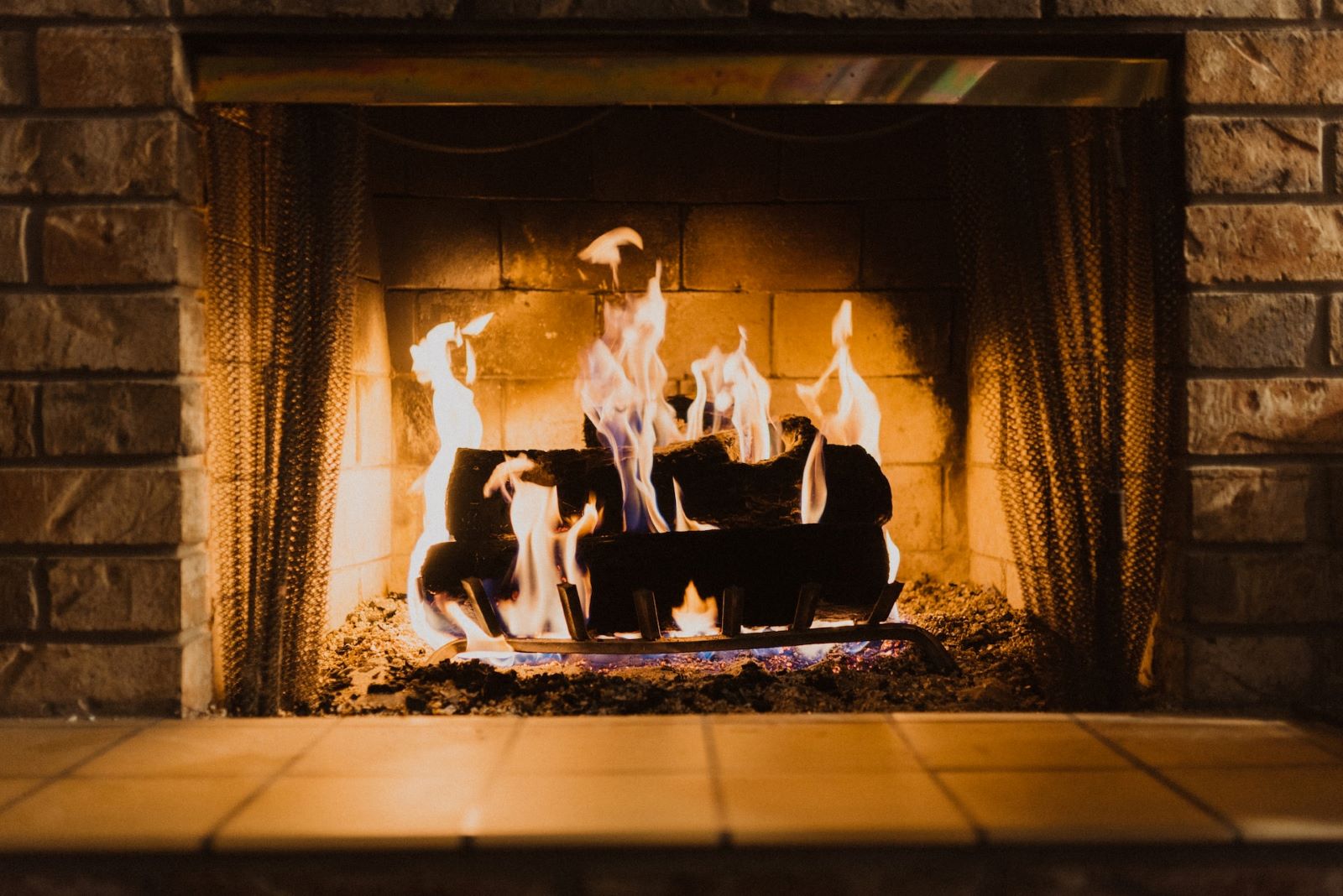 How To Make A Fire In Fireplace