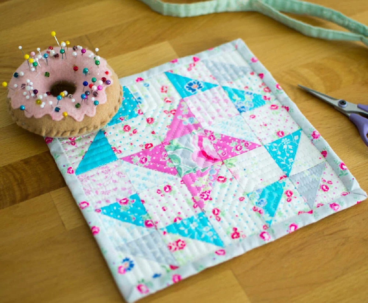 How To Make A Miniature Quilt