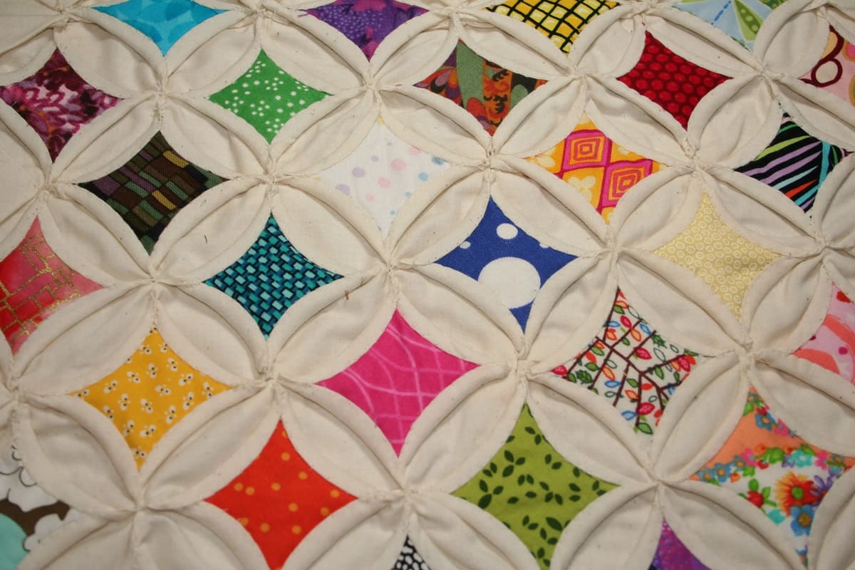 How To Make Cathedral Window Quilt Pattern