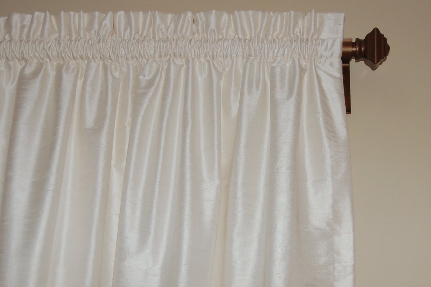 How To Make Simple Lined Rod Pocket Curtains
