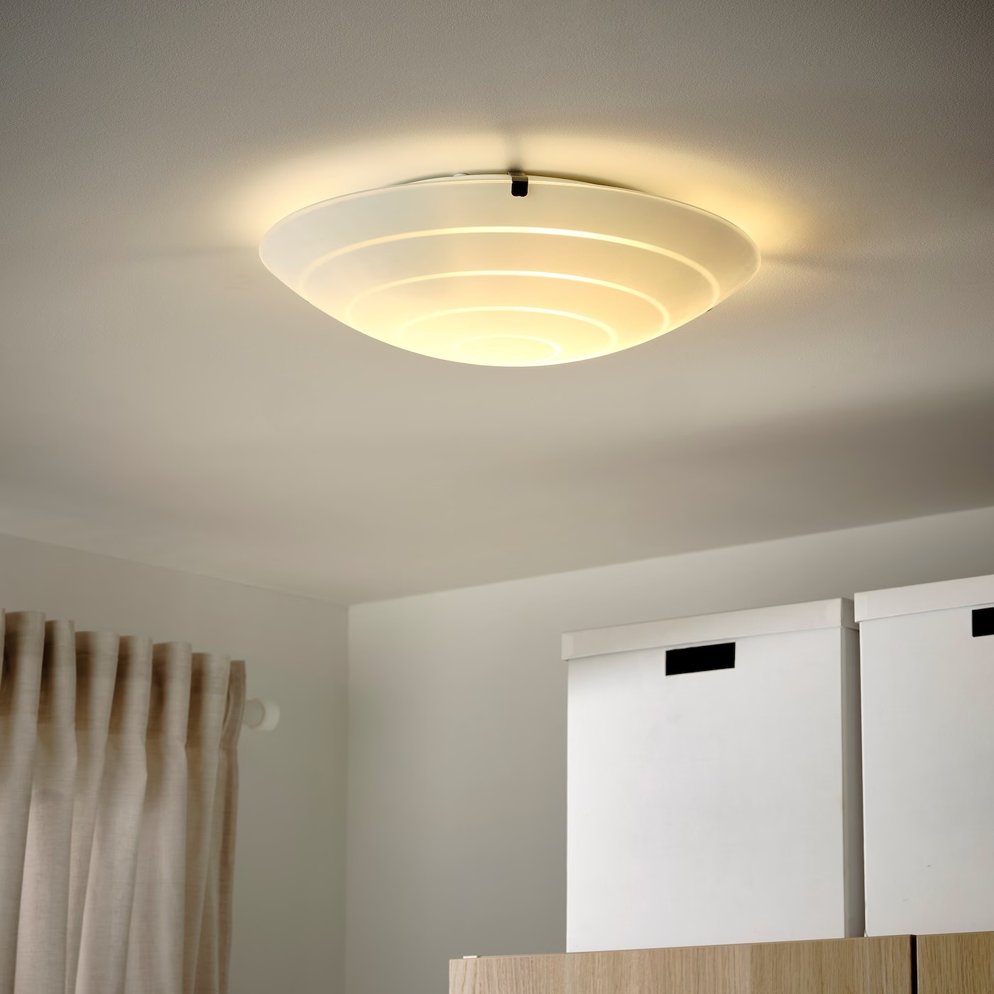 How To Measure A Ceiling Light