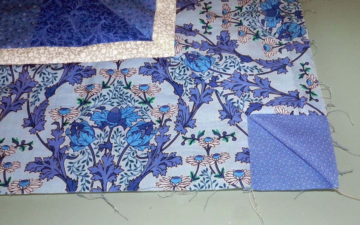 How To Miter Corners On A Quilt Border