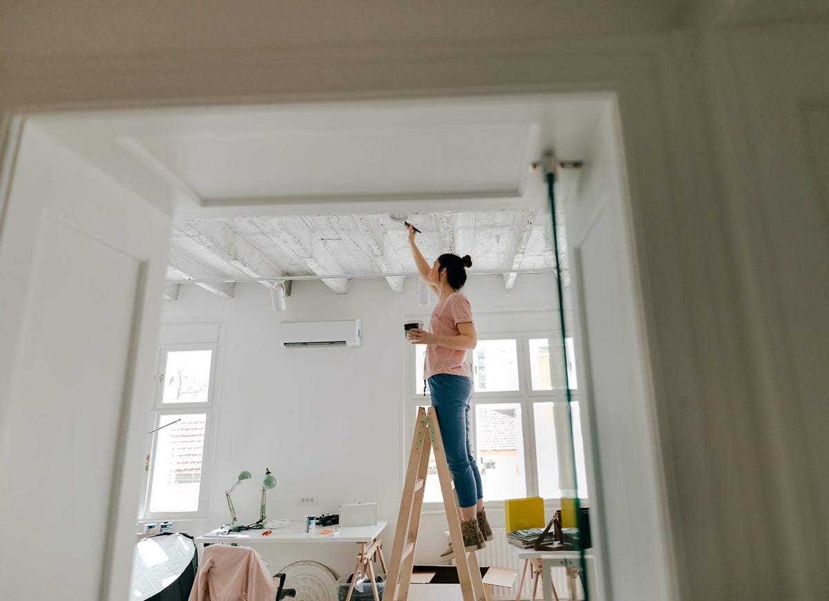 How To Paint A Ceiling Without Getting It On The Walls