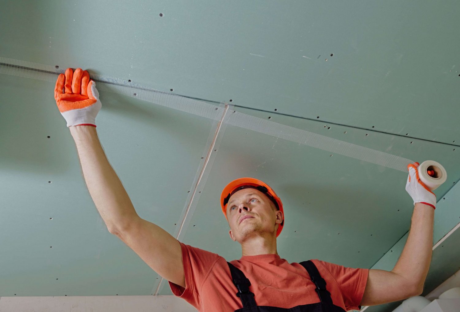 How To Plaster A Ceiling